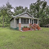 Renovated Home w/ Screened-in Patio on Hwy 90!