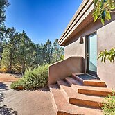 2 Acres & Red Rock Views: Sedona Casita!