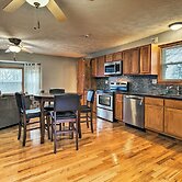 Stockton Lake Escape w/ Kitchen, Half Mile to Lake