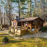 Fire Pit, Grill, & Views: Cashiers Getaway!