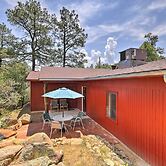 2 Mi to Courthouse Plaza: Prescott Cottage