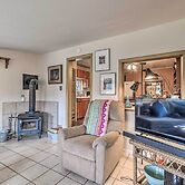 Cozy High Rolls Cottage Near Hiking Trails!