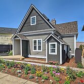 Renovated North Bend Cottage: Near Eateries!