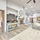 Chic Show Low Townhome w/ Bbq: Dogs Welcome!