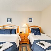 Lakeview Condo w/ Resort Pool: 2 Miles to Golf!