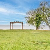 Waterfront Maryland Vacation Home: Private Beach!