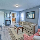 Walk to Speedway & Hall of Fame: Indianapolis Home