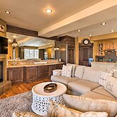 Lavish Jeremy Ranch Retreat - 6 Mi to the Canyons!