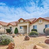 3 Mi to Lake Powell: Home w/ Hot Tub & Waterfall