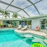 Canalfront Cape Coral Home With Dock & Bbq!