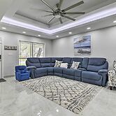 Patio & Grill: Spacious Gem Near Gulf Coast!