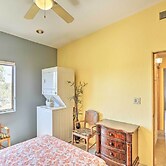 Tucson Home w/ Patio - Near Outdoor Adventure