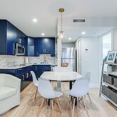 Sleek Coastal Abode: 1 Block to Naples Beach!