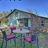 Cozy 'story Book Barn Cottage' w/ Scenic View