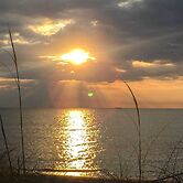 2 Mi to Boardwalk: Home w/ Grill in Dania Beach!