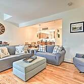 Bright Condo w/ Community Perks: Near Ski Quechee!