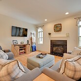 Bright Condo w/ Community Perks: Near Ski Quechee!