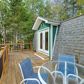 Cozy Apt w/ Deck, ~ 5 Miles to Acadia Nat'l Park!