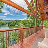 Luxe '3 Bears Cabin' on Watauga Lake w/ Decks!