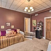 Pet-friendly Apt: 2 Blocks to Riverside Park!