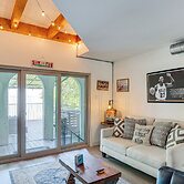 7 Mi to Winery: Lakefront Rockwall Home w/ Deck