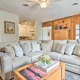 Candler Cabin w/ Deck & Mount Pisgah Views!