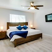 Spacious San Jacinto River Home w/ Waterfront Deck