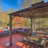Deck, Grill & Yard: Pet-friendly Van Alstyne Gem!