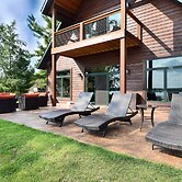 Cabin w/ Gradual Slope to Sandy Bottom Swimming!