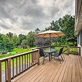 Family-friendly Coatesville House w/ Fire Pit