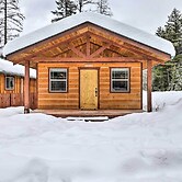 Hungry Horse Cabin: 11 Mi to Glacier National Park