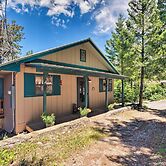 Cabin w/ Deck 3 Mi to Ski Cloudcroft & Hiking