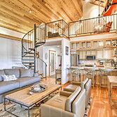 South Lake Coeur D'alene Home w/ Dock & Kayaks!