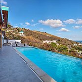 Luxury St Croix Home w/ Oceanfront Pool & Views