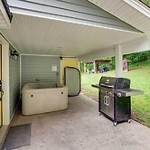 Cottage w/ Hot Tub & Fire Pit By Mahantango Creek