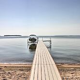 Waterfront Leech Lake Cabin w/ Dock, Fire Pit