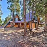 Hike & Fish, < 1 Mi to Trinity Lake: Rustic Cabin!