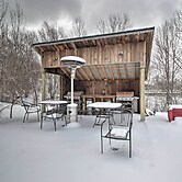 Slopeside Burke Mtn Condo w/ Amenity Access!