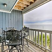 Waterfront Escape w/ Balcony on Shell Point Beach!