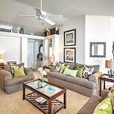 Cozy Lake Havasu City Retreat w/ Deck & Pool Table