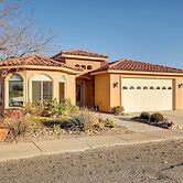 Fire Pit & Mountain Views: Horseshoe Bend Retreat