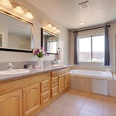 3 Mi to Lake Powell: Pet-friendly Page Home