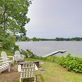 Waterfront Cable Lake Cabin w/ Grill!