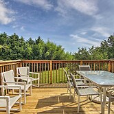 Pool Access & Deck: Bethany Beach Gem