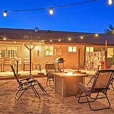 Charming Home, 8 Mi to Joshua Tree Natl Park