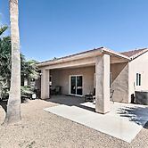 Sun-soaked Colorado River Haven - Walk to Beaches!