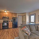 Cozy Cedar Rapids Pad - 2 Blocks to Mercy Care!