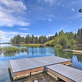 Hidden Gem: Dock & Views on Pine Hollow Reservoir!