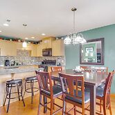 Welcoming Medford Home Near Parks & Downtown!