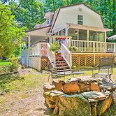 Secluded Chattanooga Getaway w/ Deck + Yard!